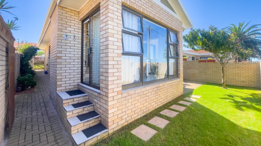 To Let 2 Bedroom Property for Rent in Tergniet Western Cape